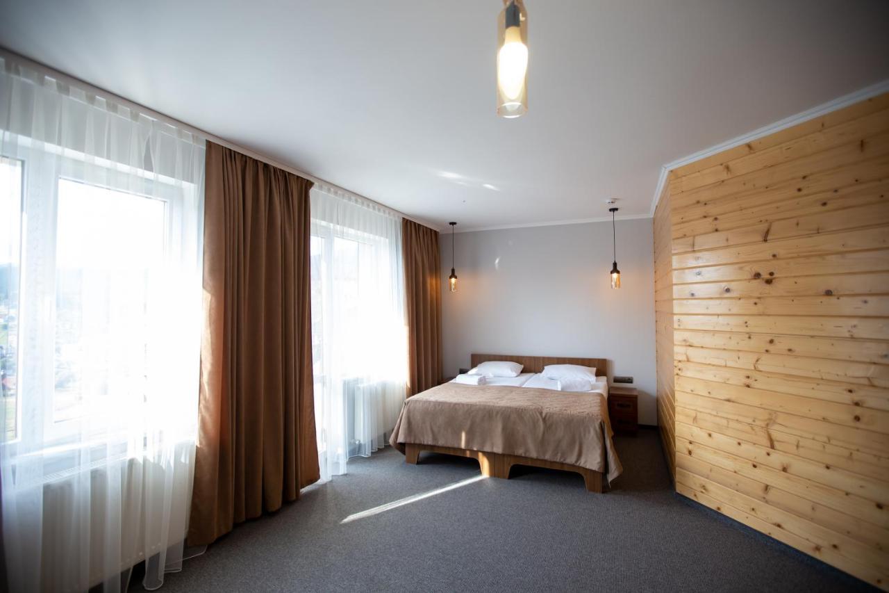 Князів Двір Hotel Bukovel Bilik gambar